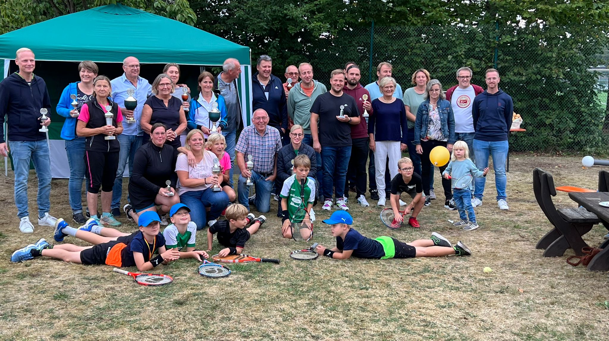 Tennisarminen ermitteln Vereinsmeister 2022